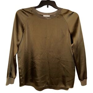 VINCE Ribbed Trim Long Sleeve Satin Top In Bay Leaf XS